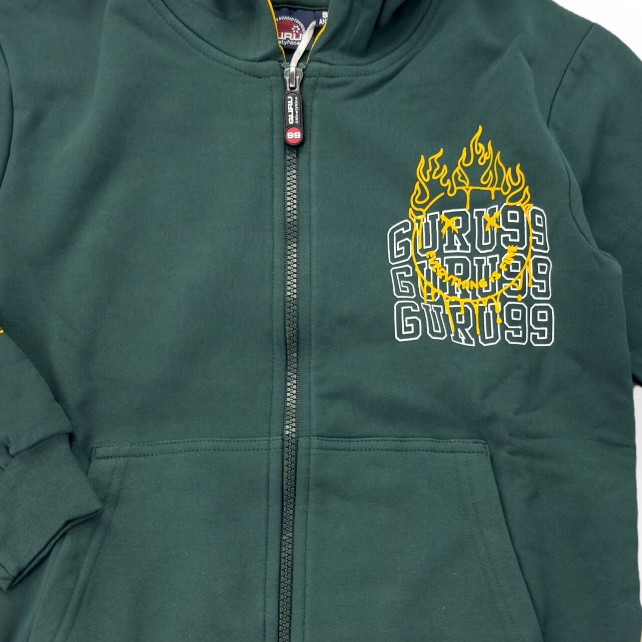 Guru Plüsch-Trainingsanzug