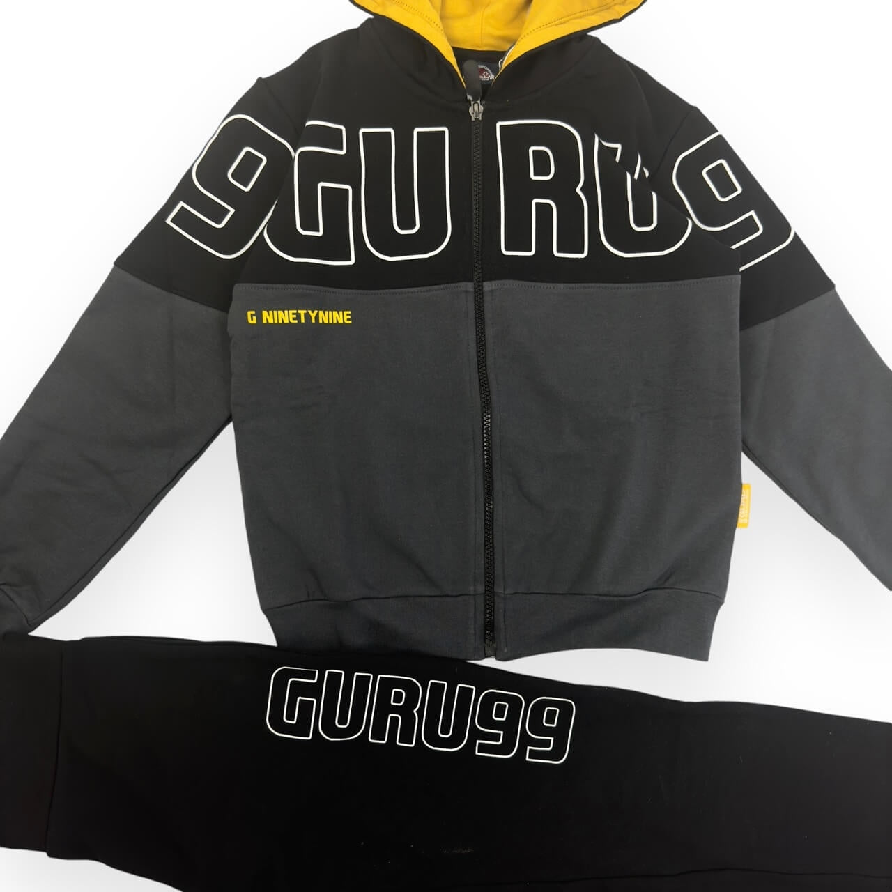 Guru Plüsch-Trainingsanzug