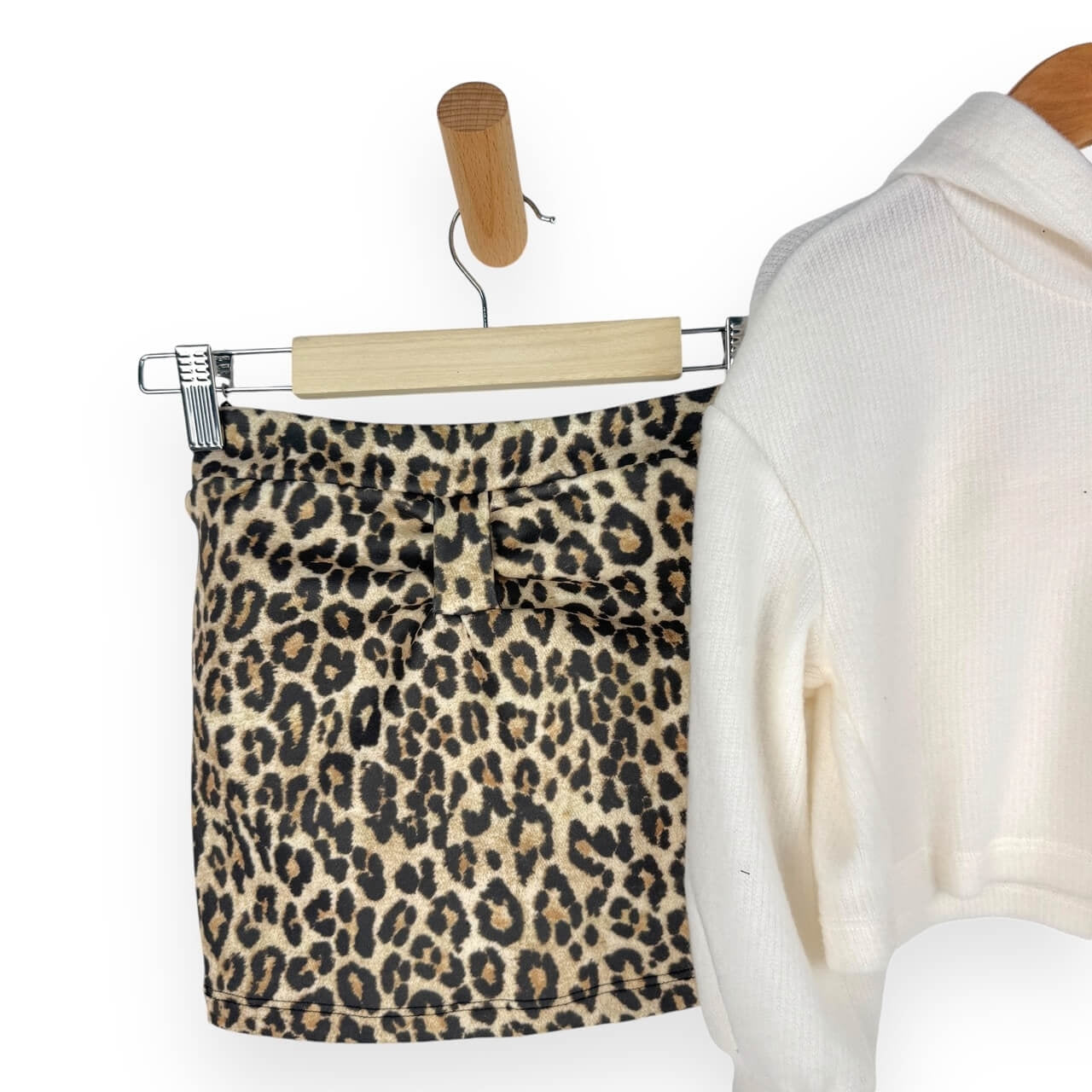 Warmes Baby-Mädchen-Outfit aus Baumwolle