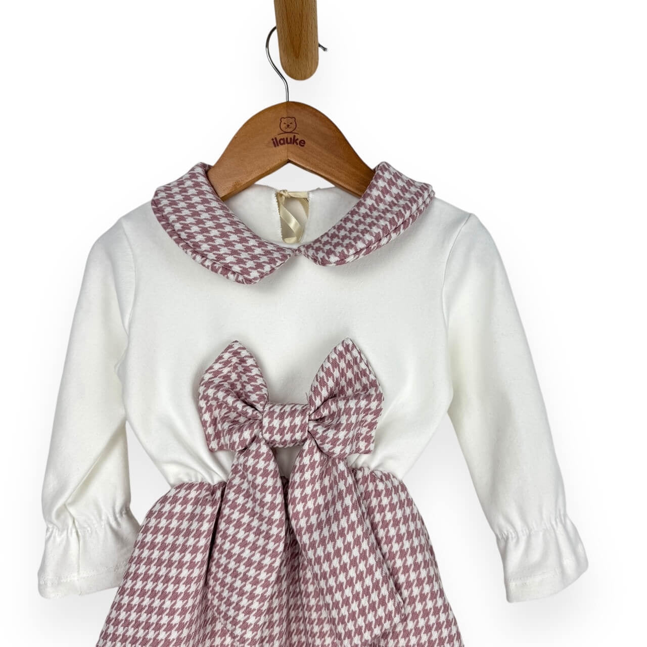 Warmes Baby-Mädchenkleid aus Baumwolle