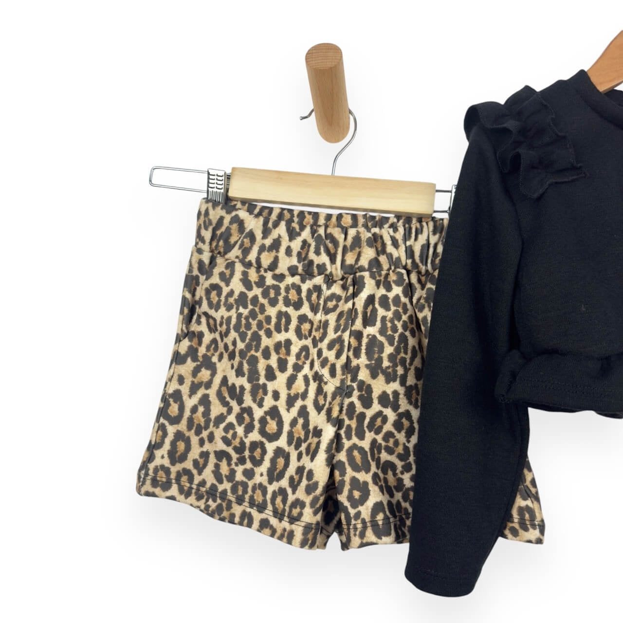 Warmes Baby-Mädchen-Outfit aus Baumwolle