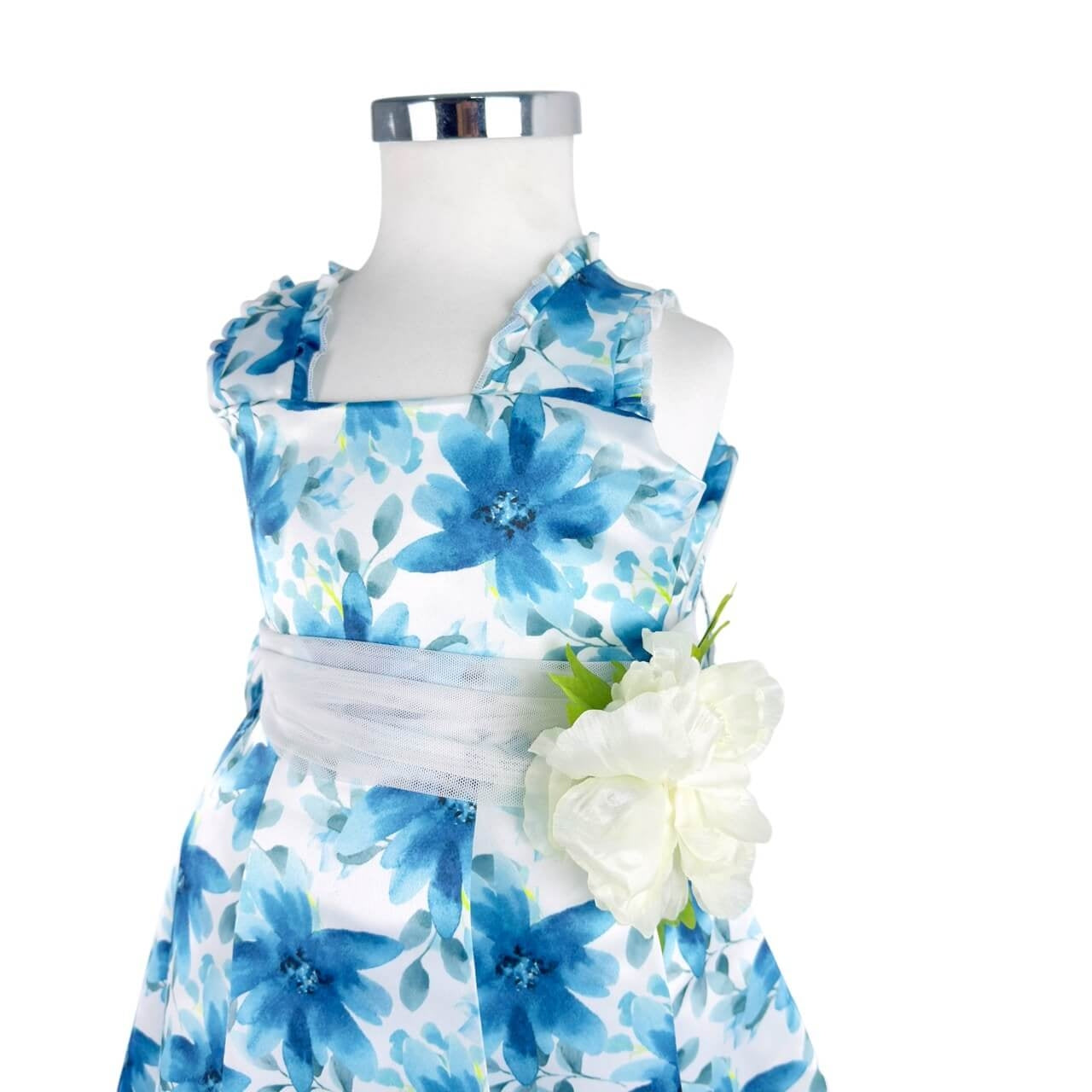 Elegantes Kleid für kleine Mädchen