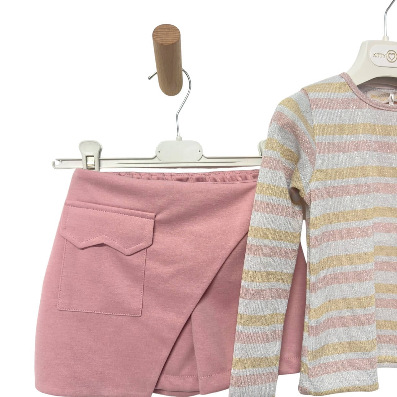 Glitzerndes Baby-Mädchen-Outfit