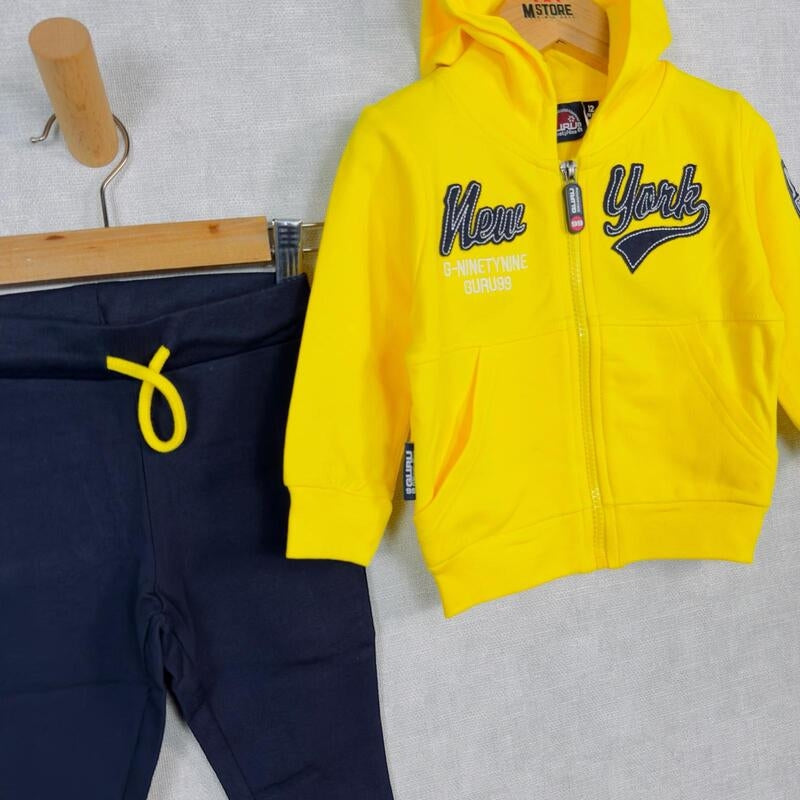 Guru Neugeborenen-Trainingsanzug aus Baumwolle