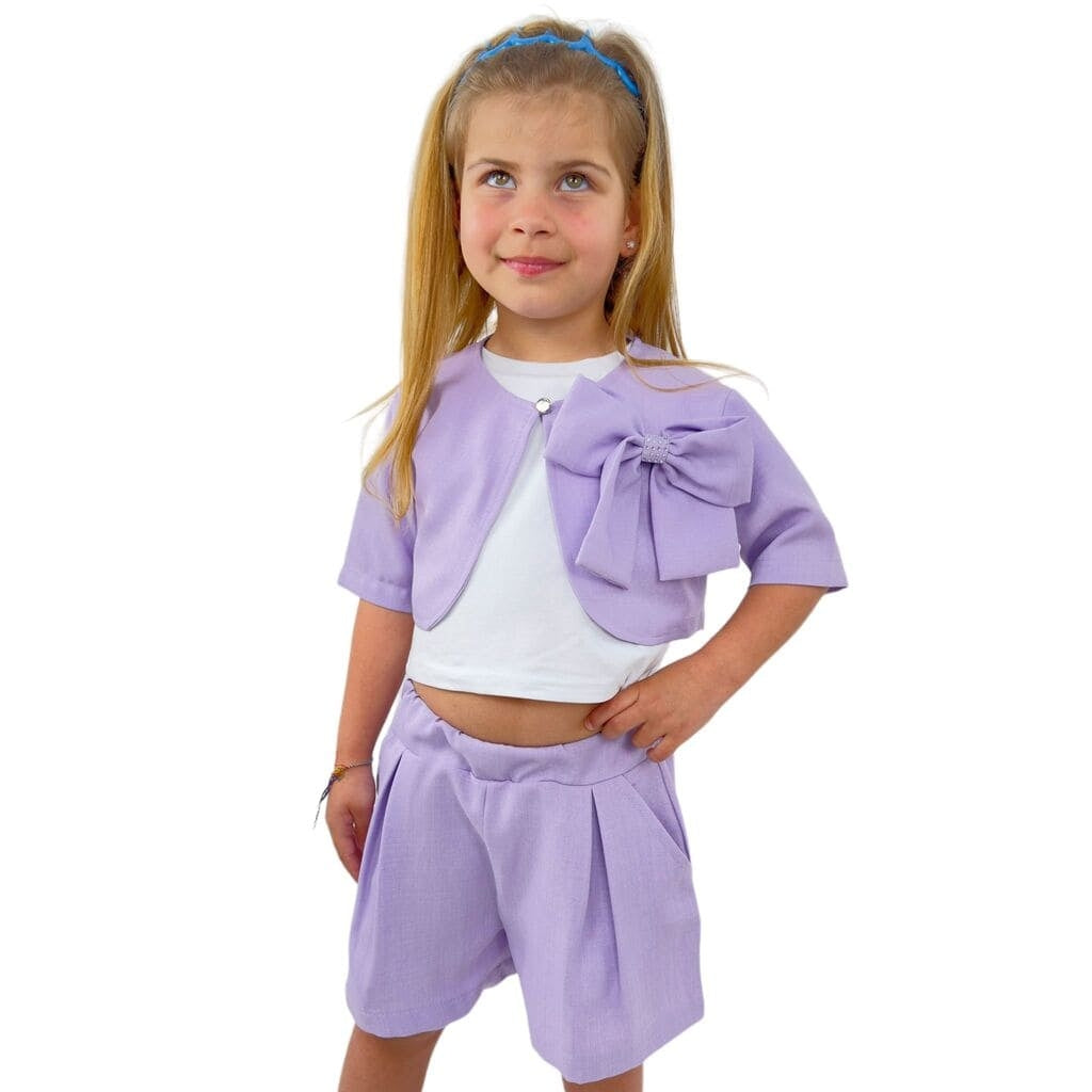 Sommerliches Baby-Outfit