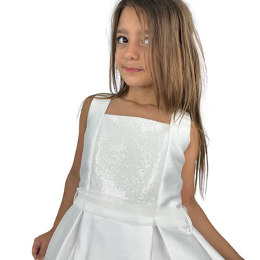 Elegantes Kleid für kleine Mädchen