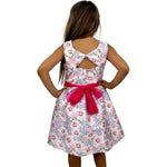 Elegantes Kleid für kleine Mädchen