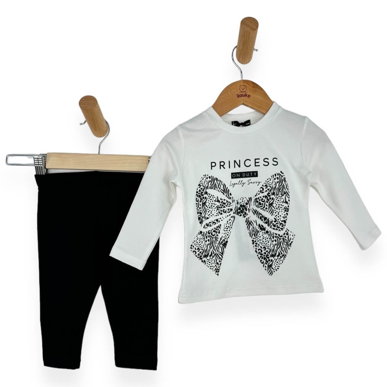 Warmes Baby-Mädchen-Outfit aus Baumwolle