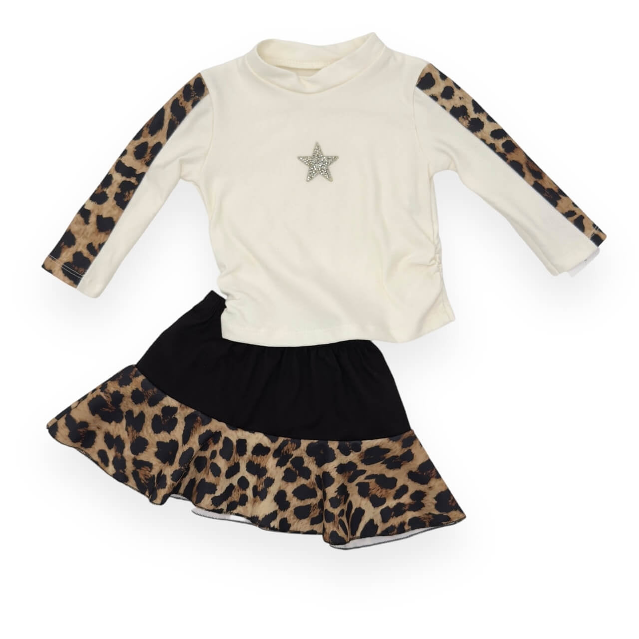Warmes Baby-Mädchen-Outfit aus Baumwolle
