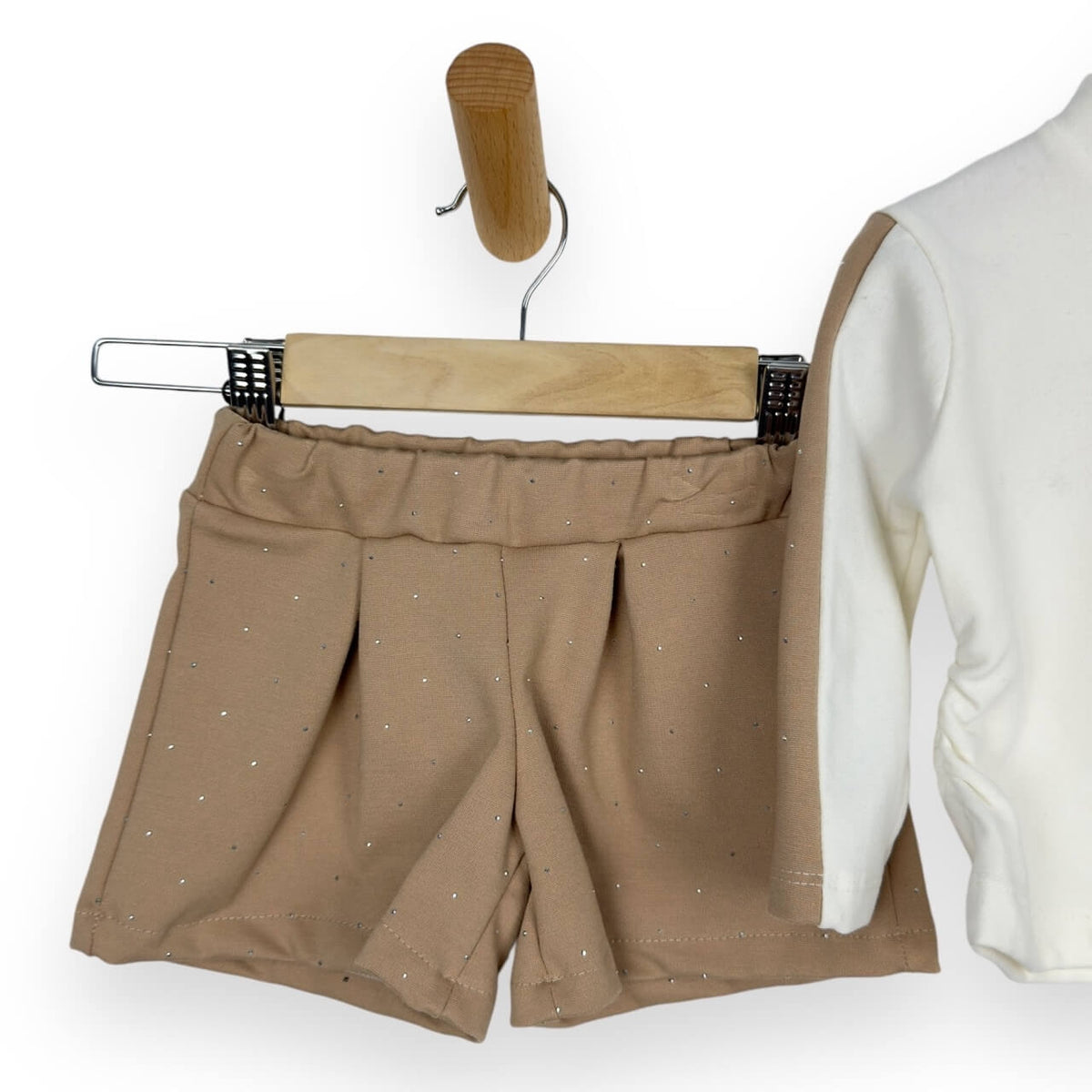 Warmes Baby-Mädchen-Outfit aus Baumwolle