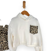 Warmes Baby-Mädchen-Outfit aus Baumwolle