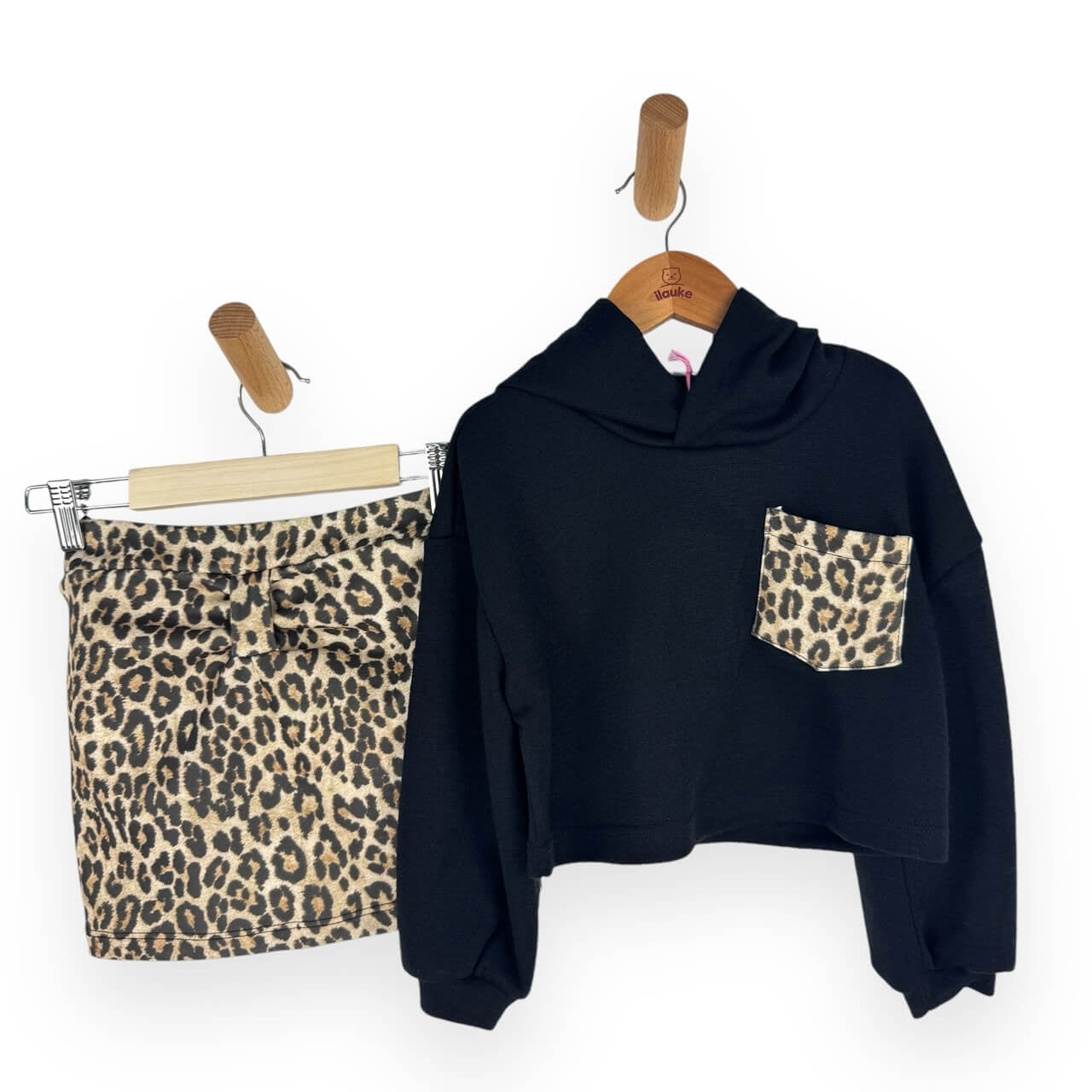 Warmes Baby-Mädchen-Outfit aus Baumwolle