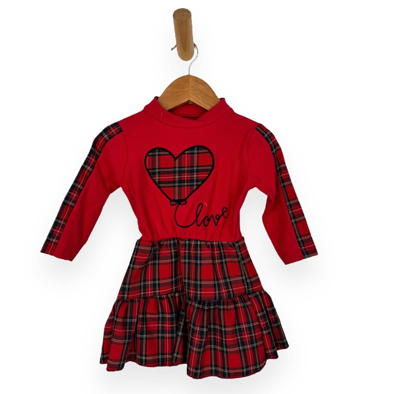 Warmes schottisches Baumwollkleid