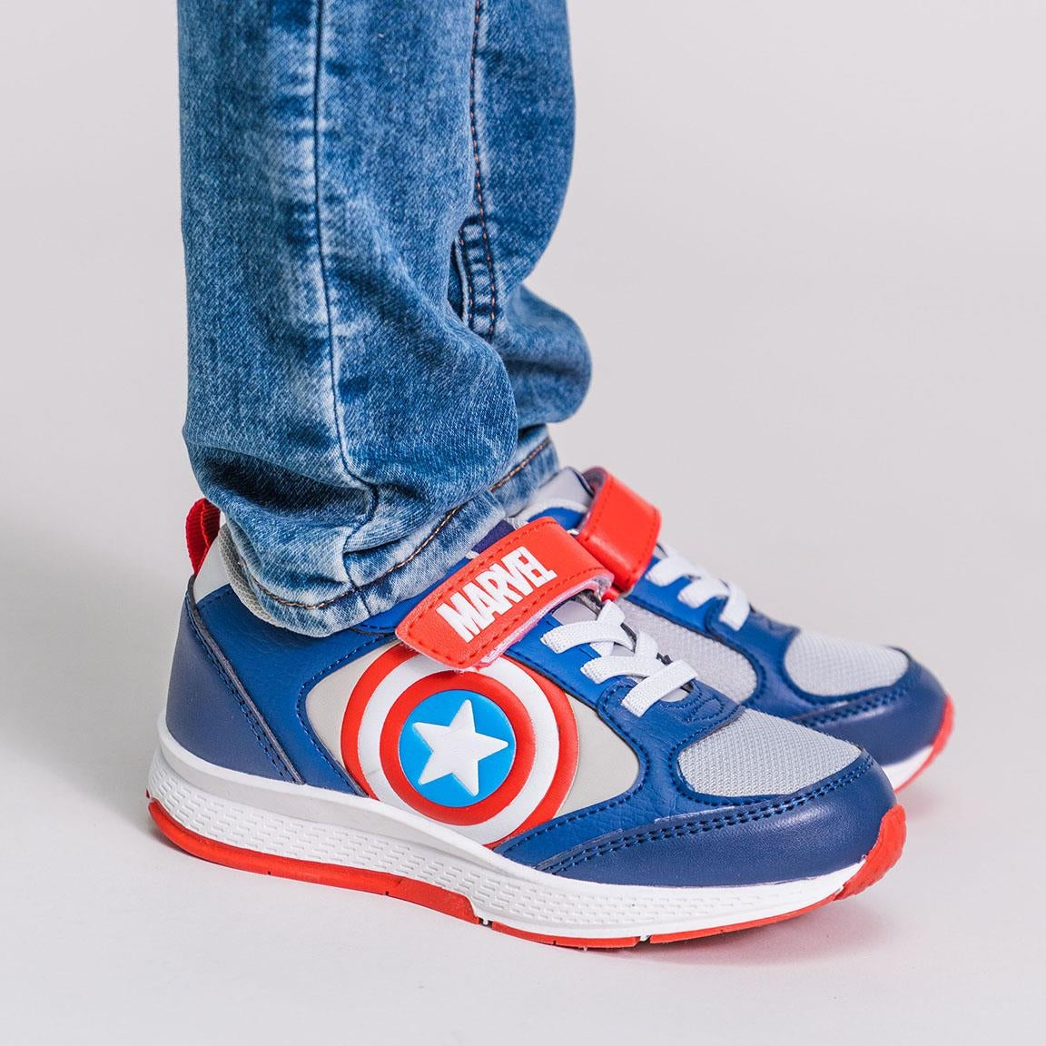 Avengers-Sneaker 