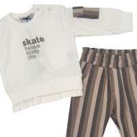 Neugeborenen-Outfit
