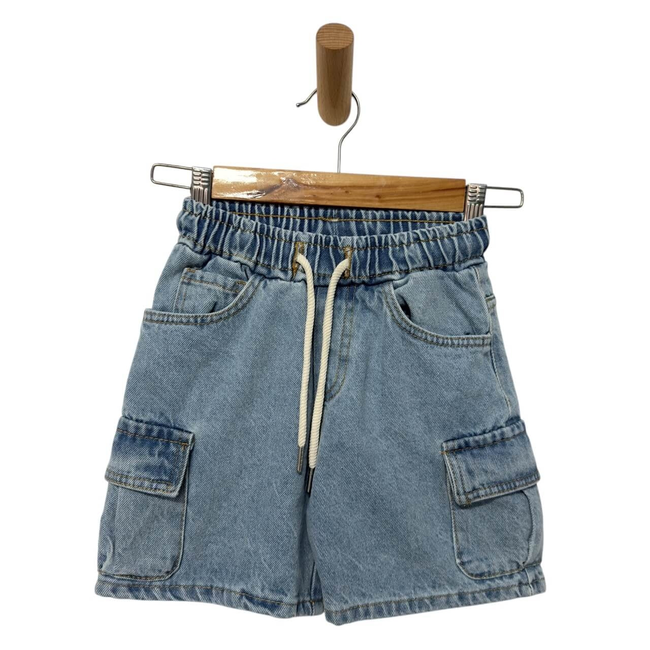 Bermudashorts in Jeans 