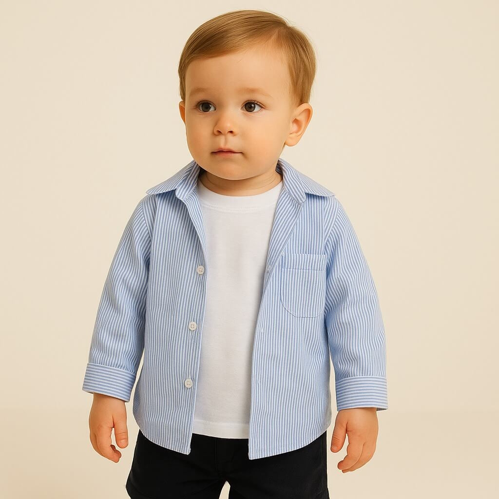 Komplett – Gestreiftes Hemd + Weißes T-Shirt