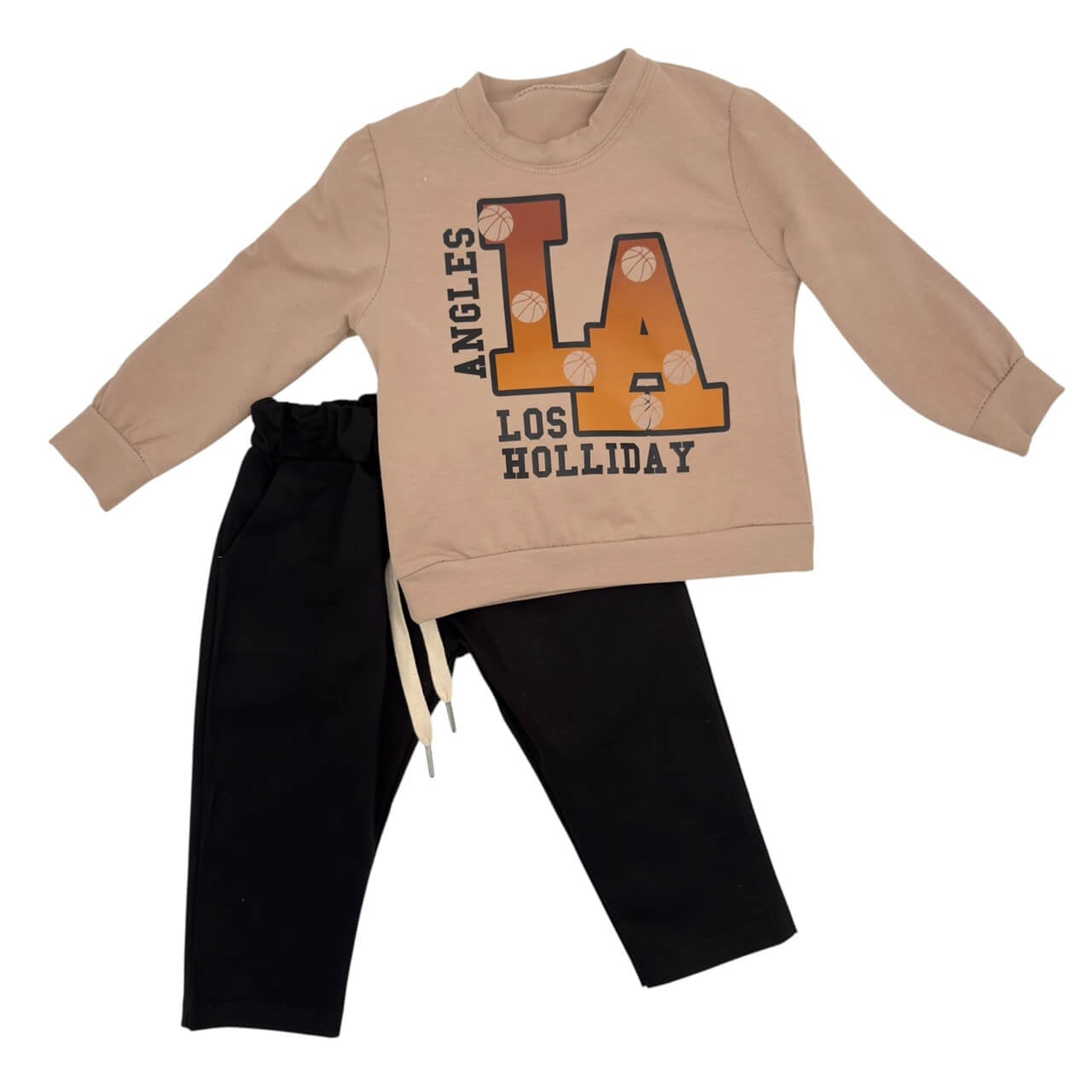 Warmes Babyset aus Baumwolle