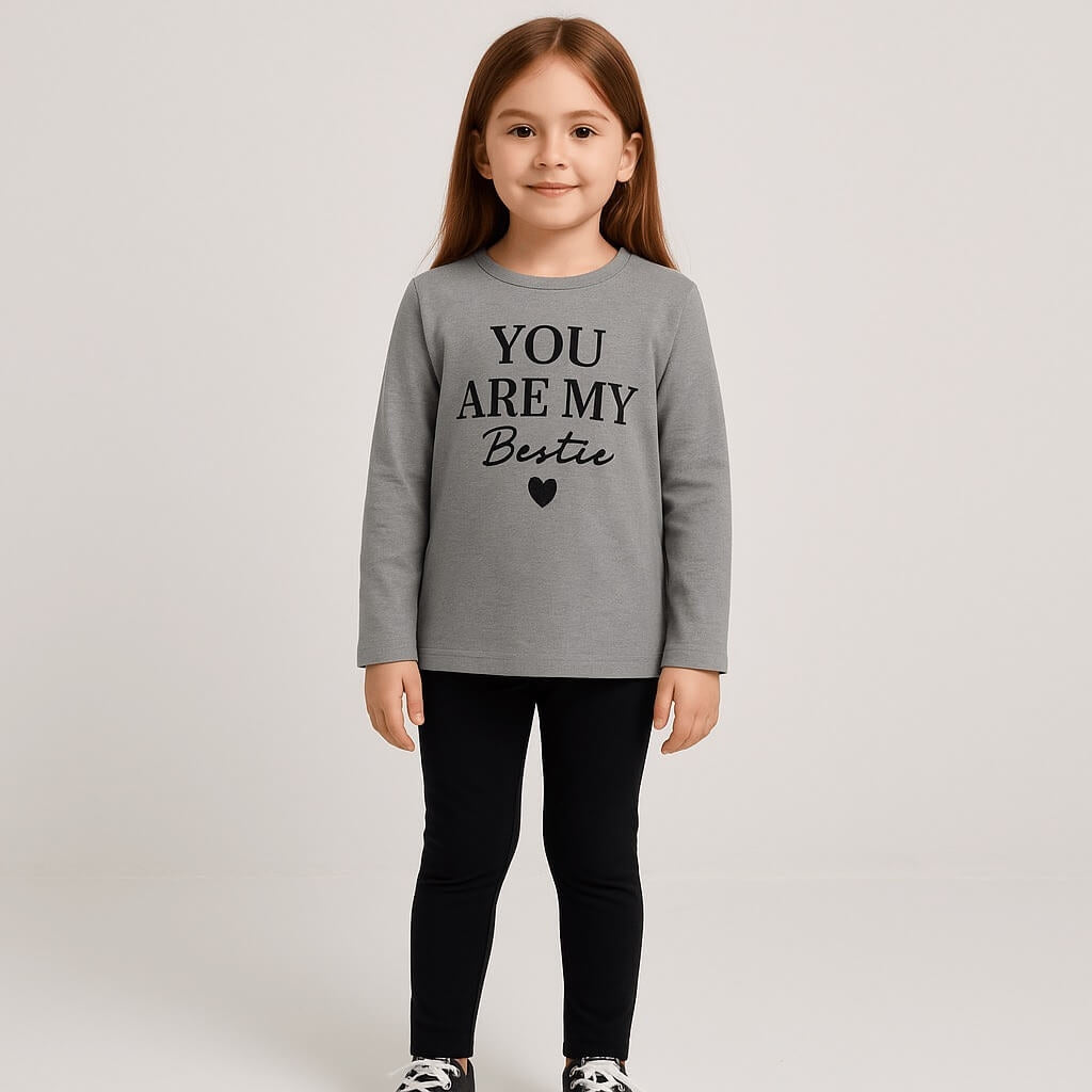 Warmes Baby-Mädchen-Outfit aus Baumwolle