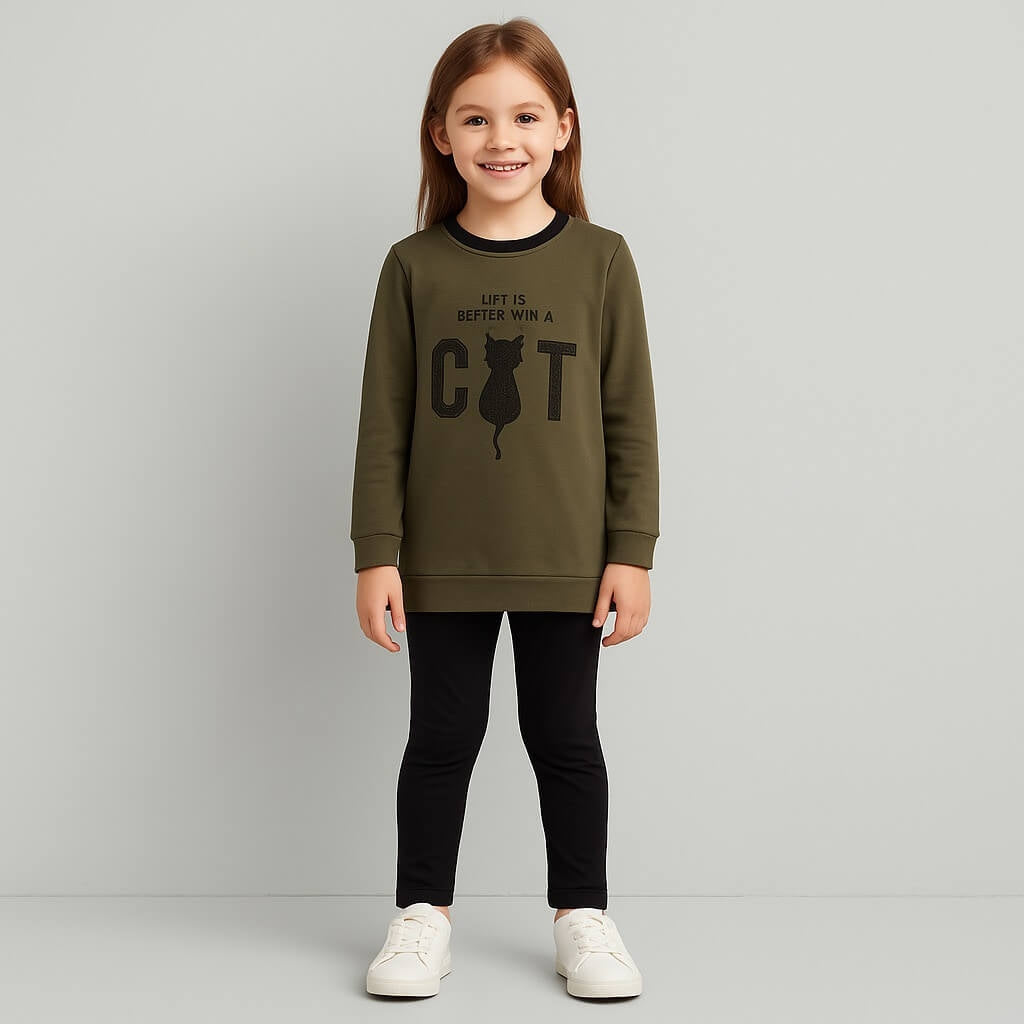 Warmes Baby-Mädchen-Outfit aus Baumwolle