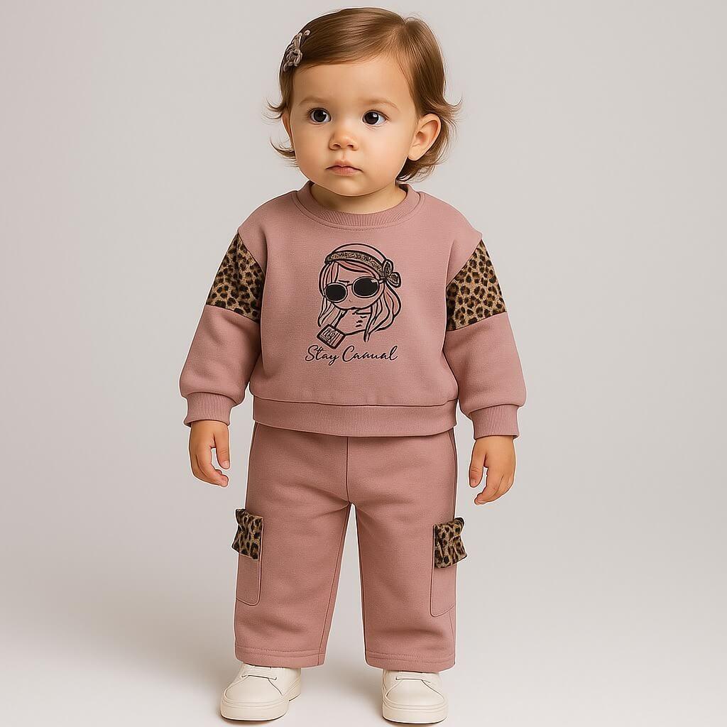 Winter-Baby-Mädchen-Outfit