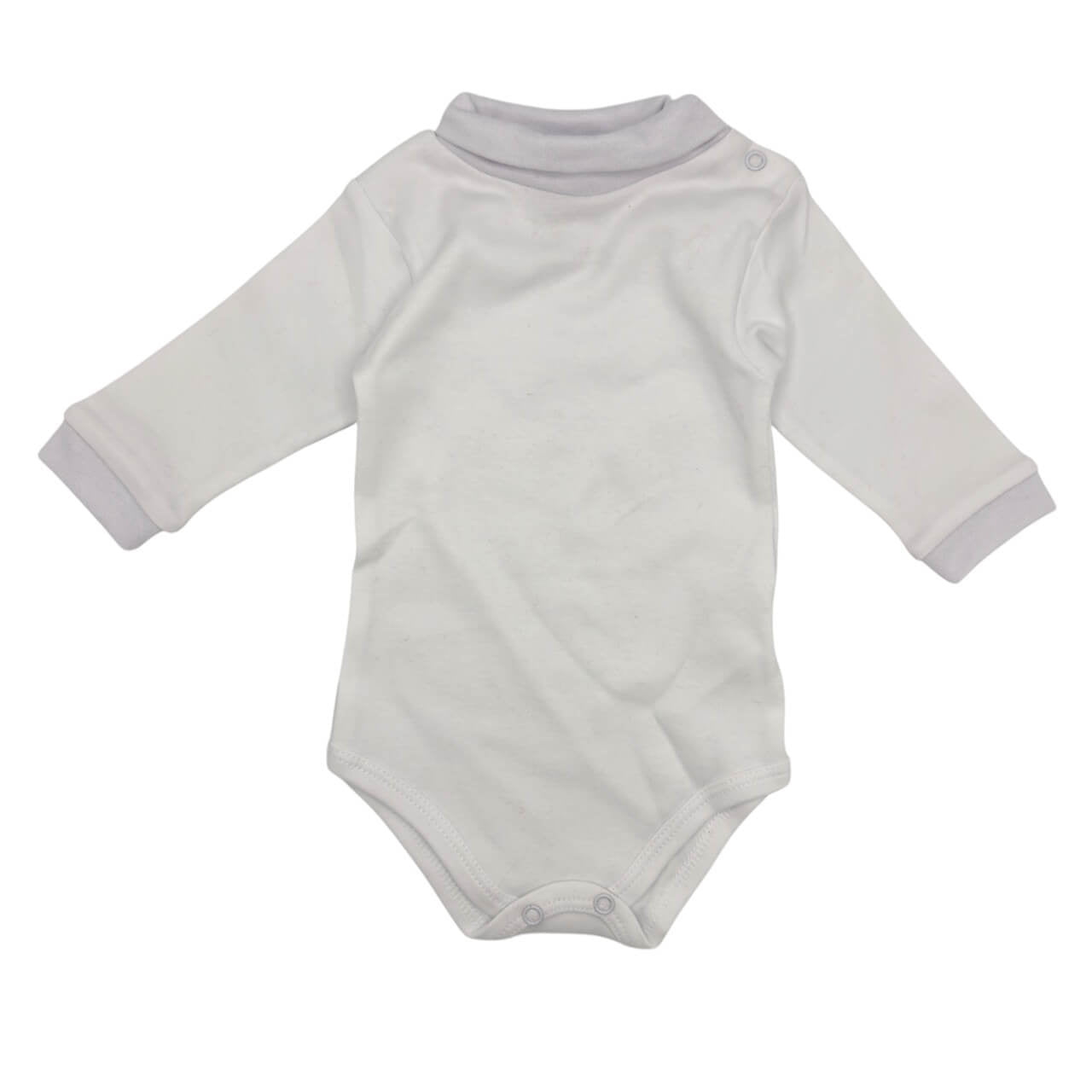 Strampelanzug aus Wolle plus Rollkragenpullover