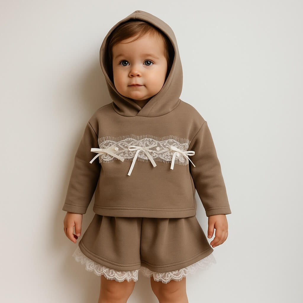 Winter-Baby-Mädchen-Outfit