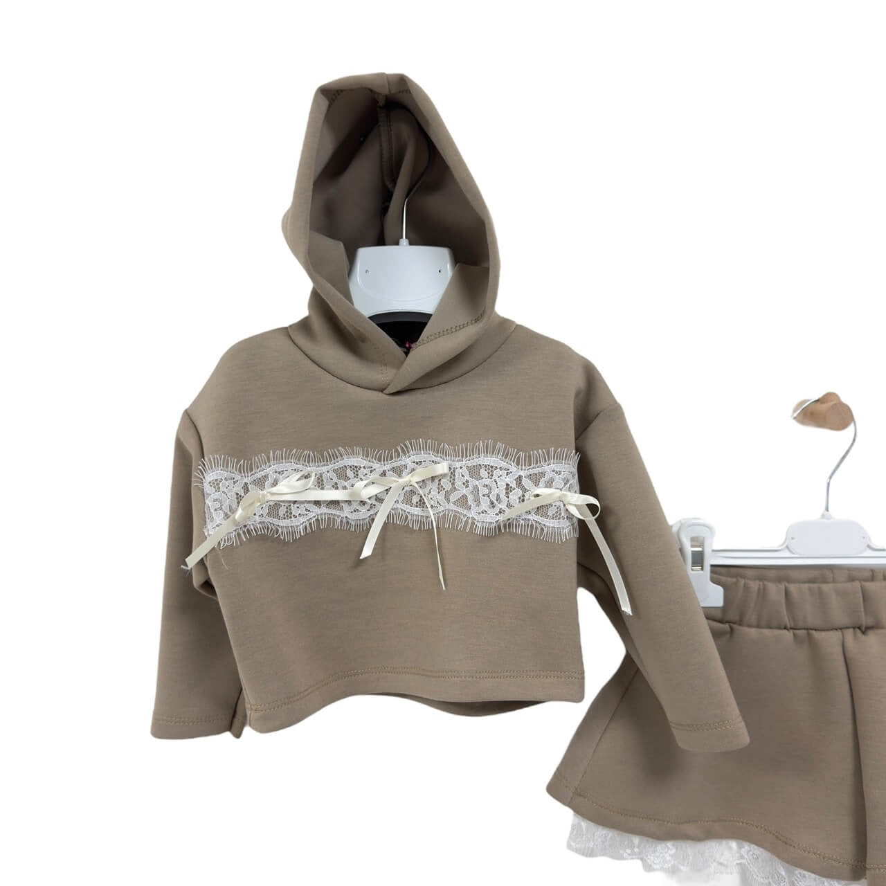 Winter-Baby-Mädchen-Outfit