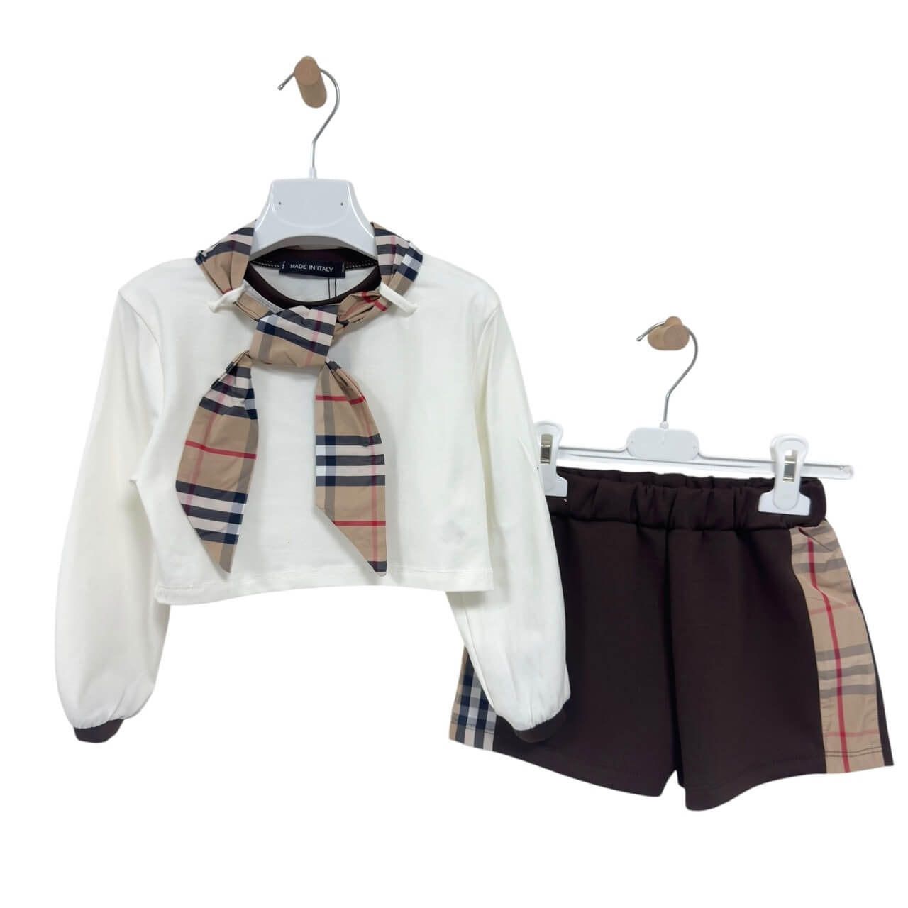 Winterliches Baby-Outfit
