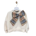 Winterliches Baby-Outfit