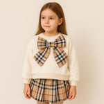 Winterliches Baby-Outfit