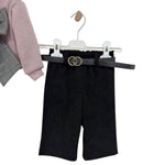Baby-Mädchen-Outfit