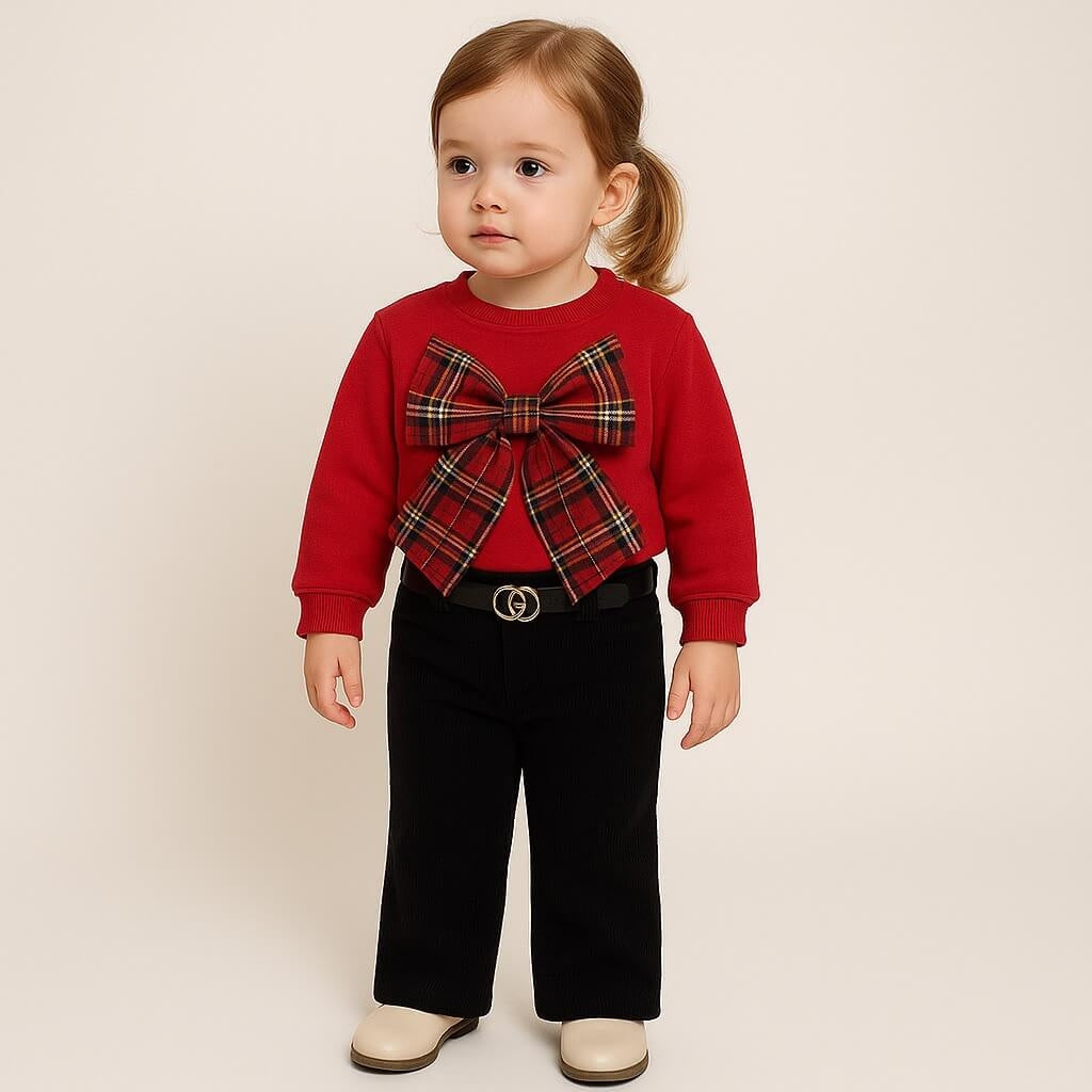 Baby-Mädchen-Outfit