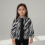 Mädchenhemd mit Zebra-Muster und Krawatte