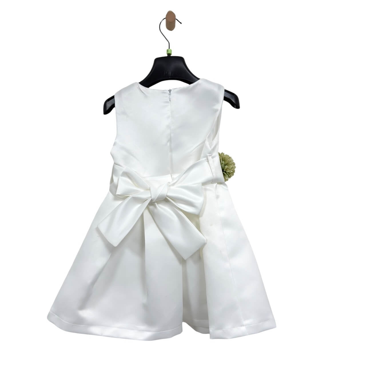 Elegantes Kleid für kleine Mädchen