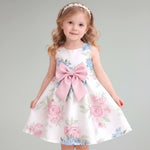 Elegantes Kleid für kleine Mädchen