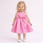 Elegantes Kleid für kleine Mädchen