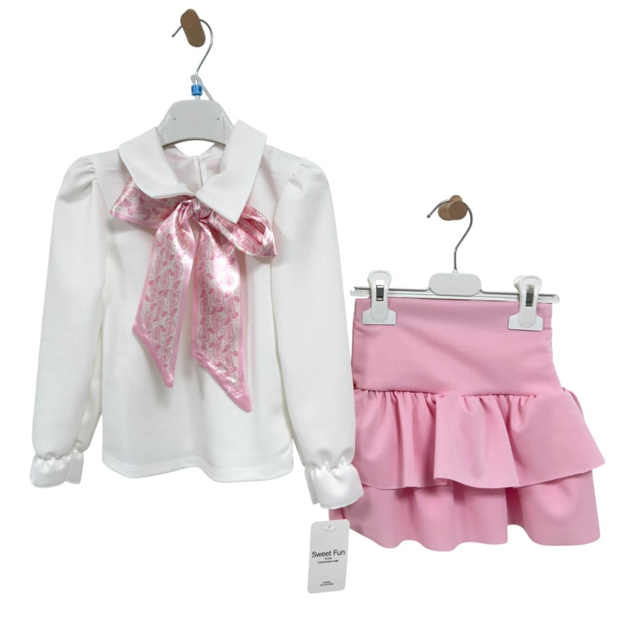 Baby-Mädchen-Outfit