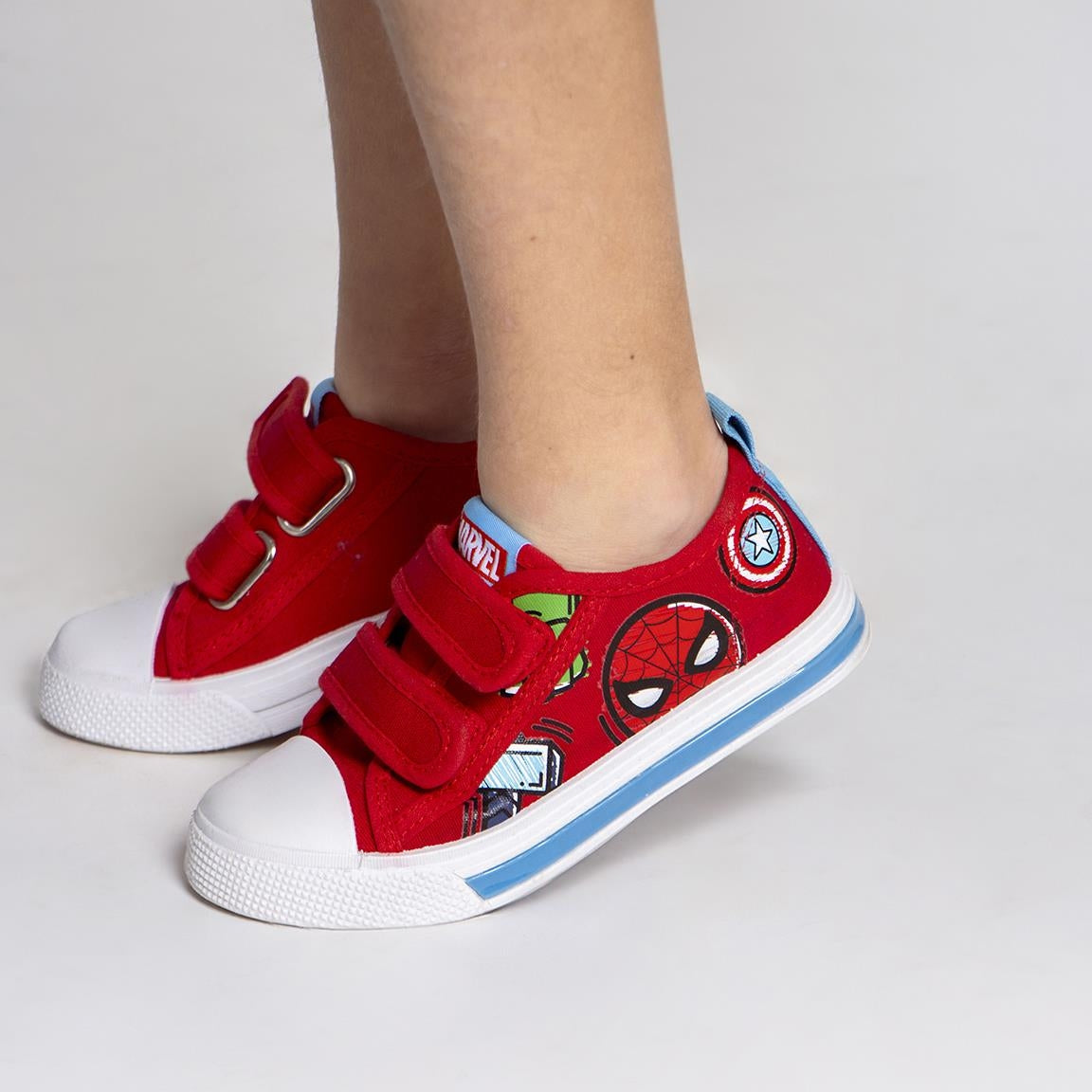 Sneakers mit Spider-Man-Lichtern von Marvel