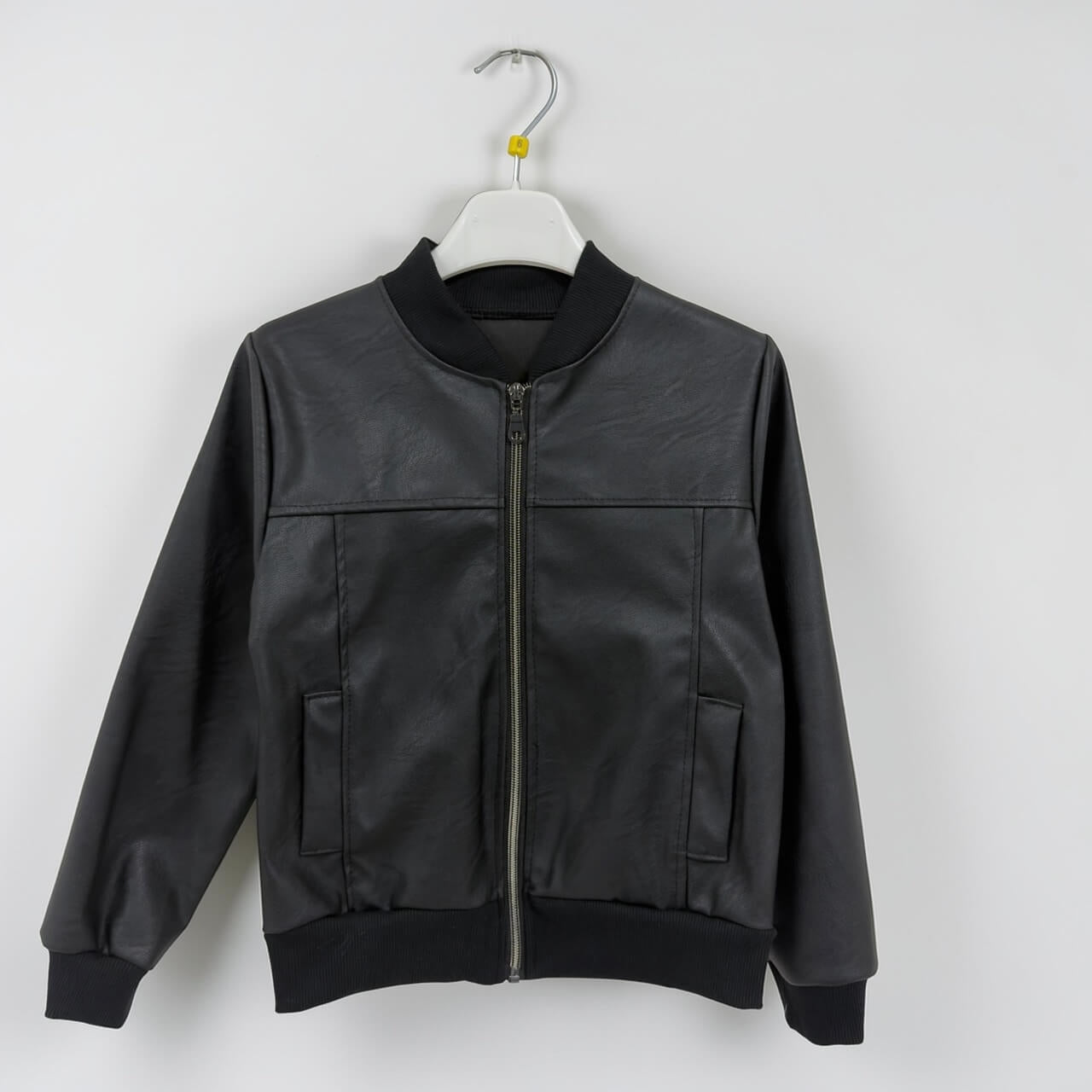 Kinderjacke aus Kunstleder