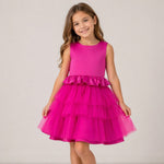 Elegantes Kleid für kleine Mädchen