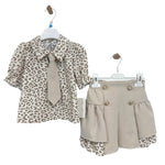 Neugeborenen-Outfit