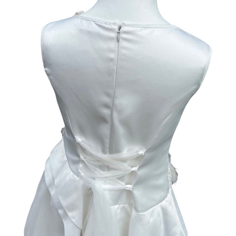 Elegantes Kleid für kleine Mädchen