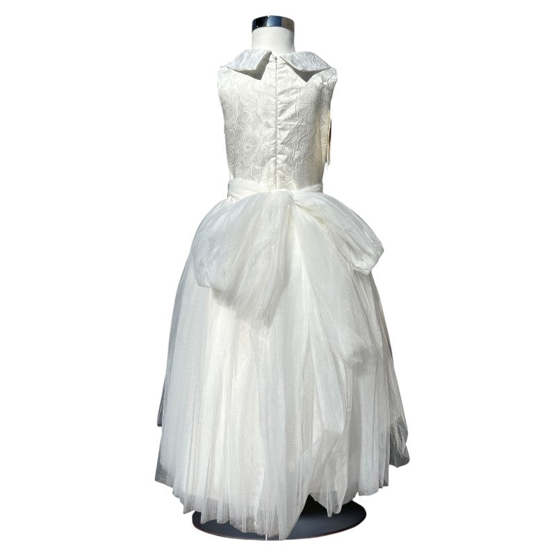 Elegantes Kleid für kleine Mädchen