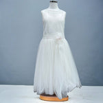 Elegantes Kleid für kleine Mädchen