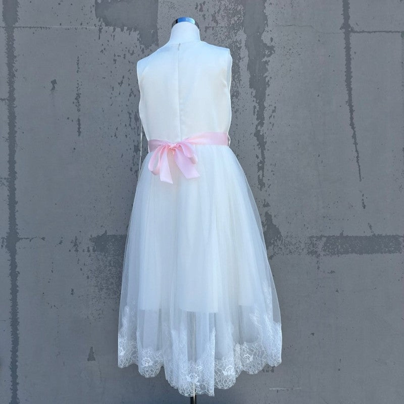 Elegantes Kleid für Mädchen