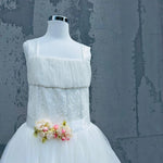 Elegantes Kleid für Mädchen