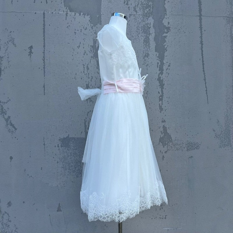 Elegantes Kleid für Mädchen