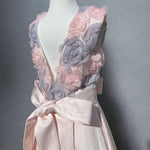 Elegantes Kleid für kleine Mädchen