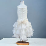 Elegantes Kleid für kleine Mädchen